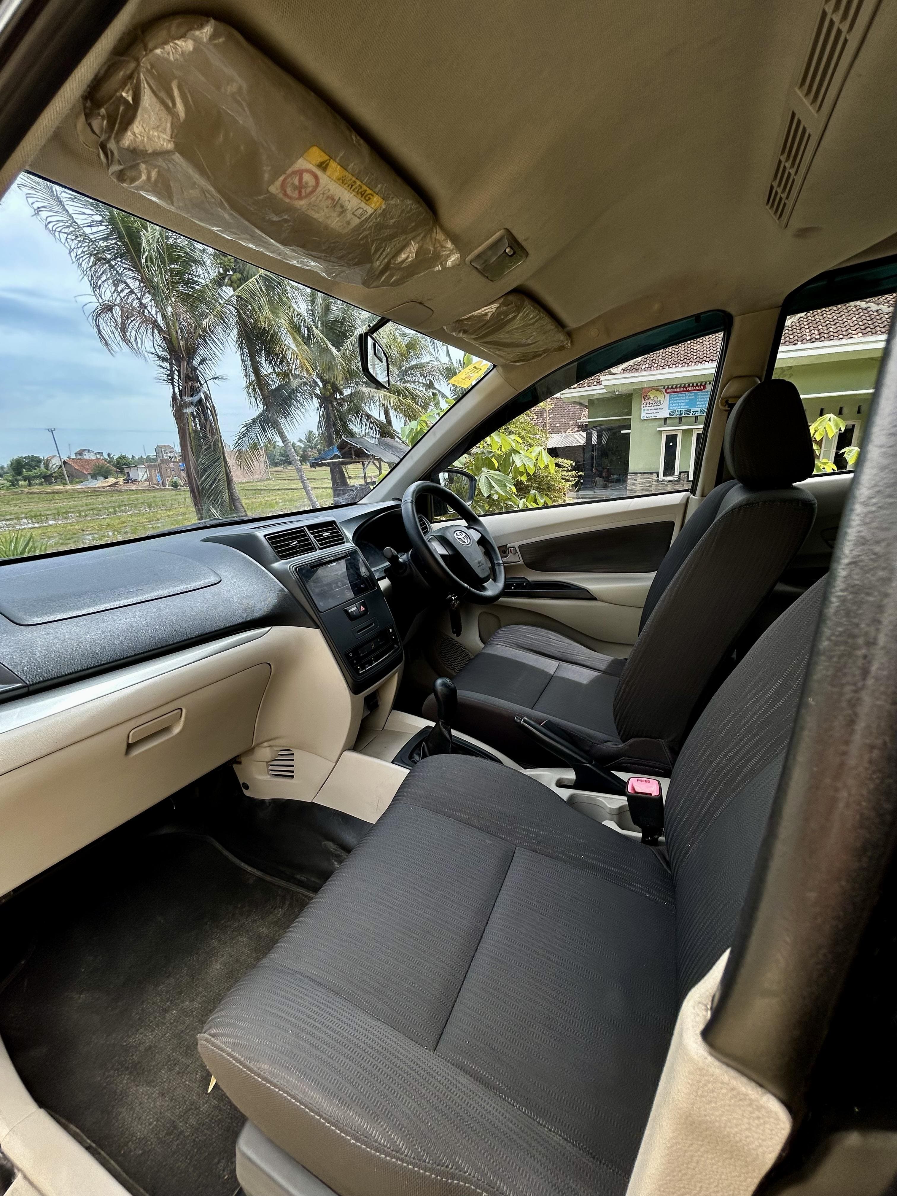 toyota Avanza E upgred G Hitam Tahun 2019